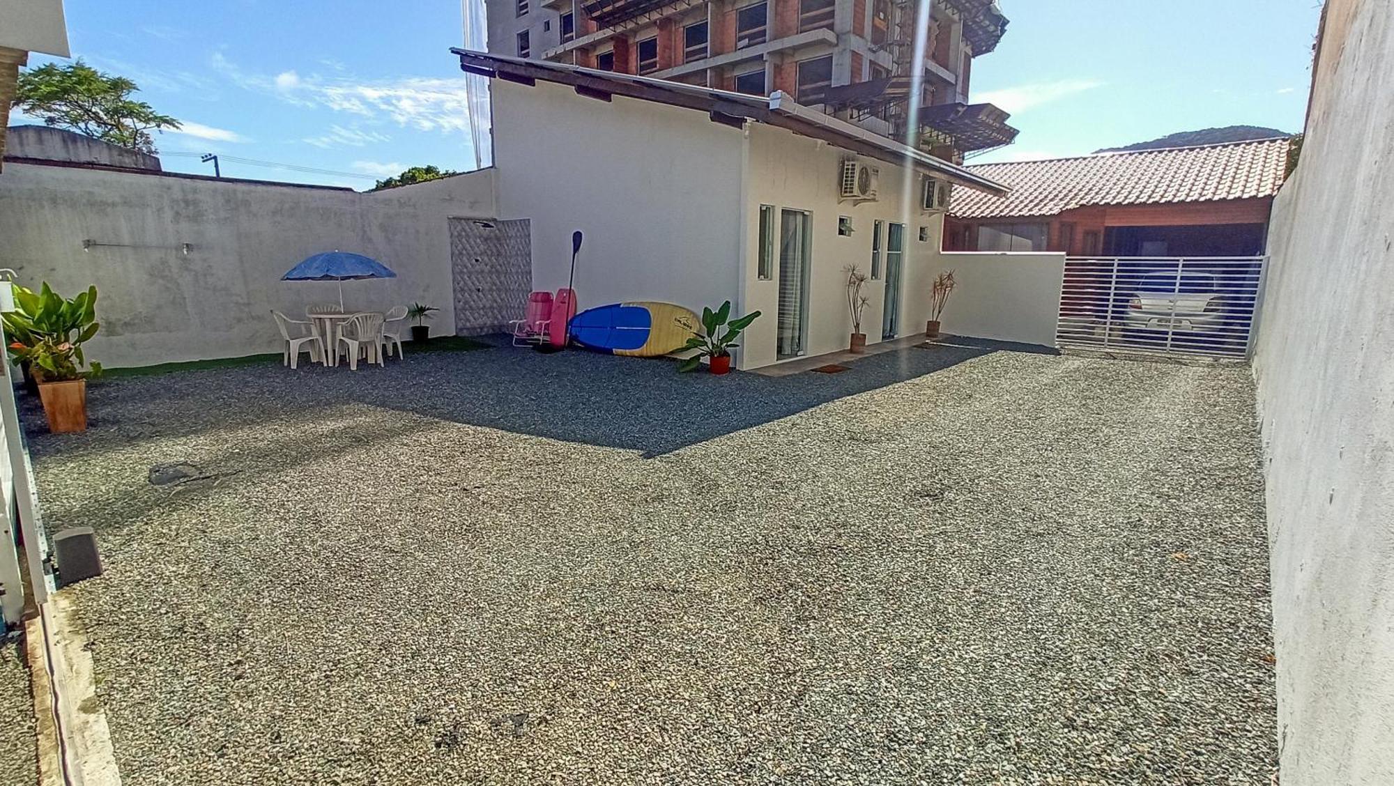 Suites A 100M Da Praia E 800M Do Beto Carrero Penha  Eksteriør billede