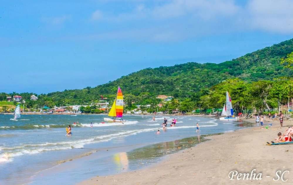 Suites A 100M Da Praia E 800M Do Beto Carrero Penha  Eksteriør billede